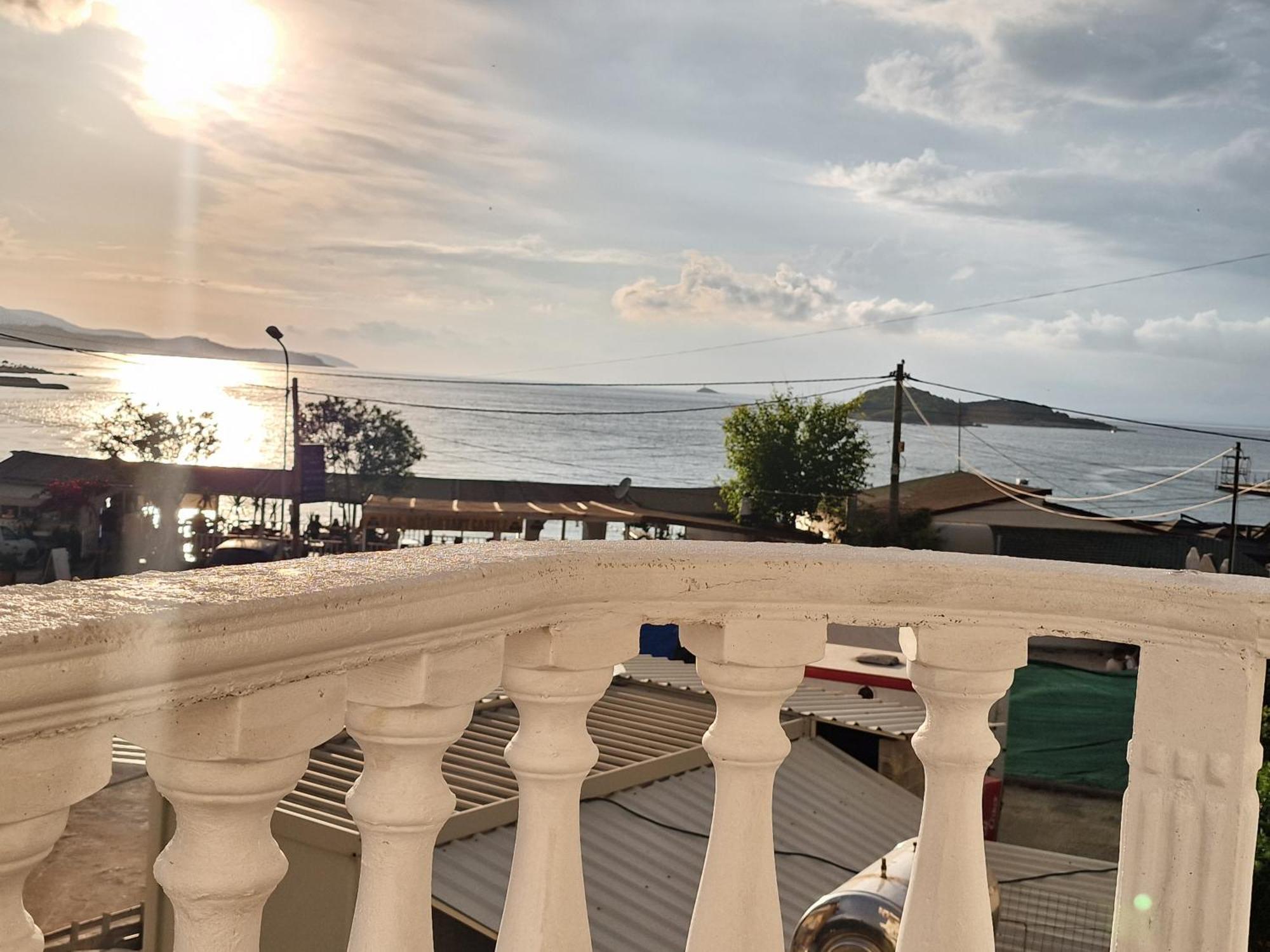 Blue Hotel Ksamil Ngoại thất bức ảnh