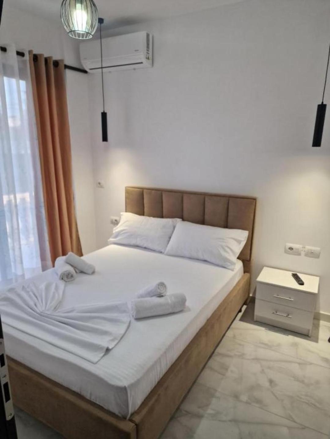 Blue Hotel Ksamil Ngoại thất bức ảnh