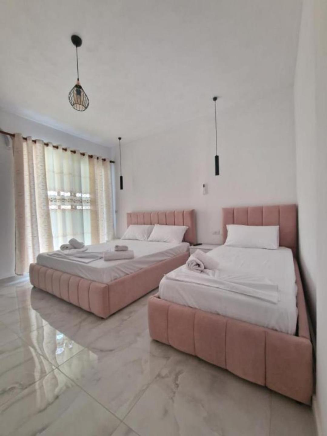 Blue Hotel Ksamil Ngoại thất bức ảnh