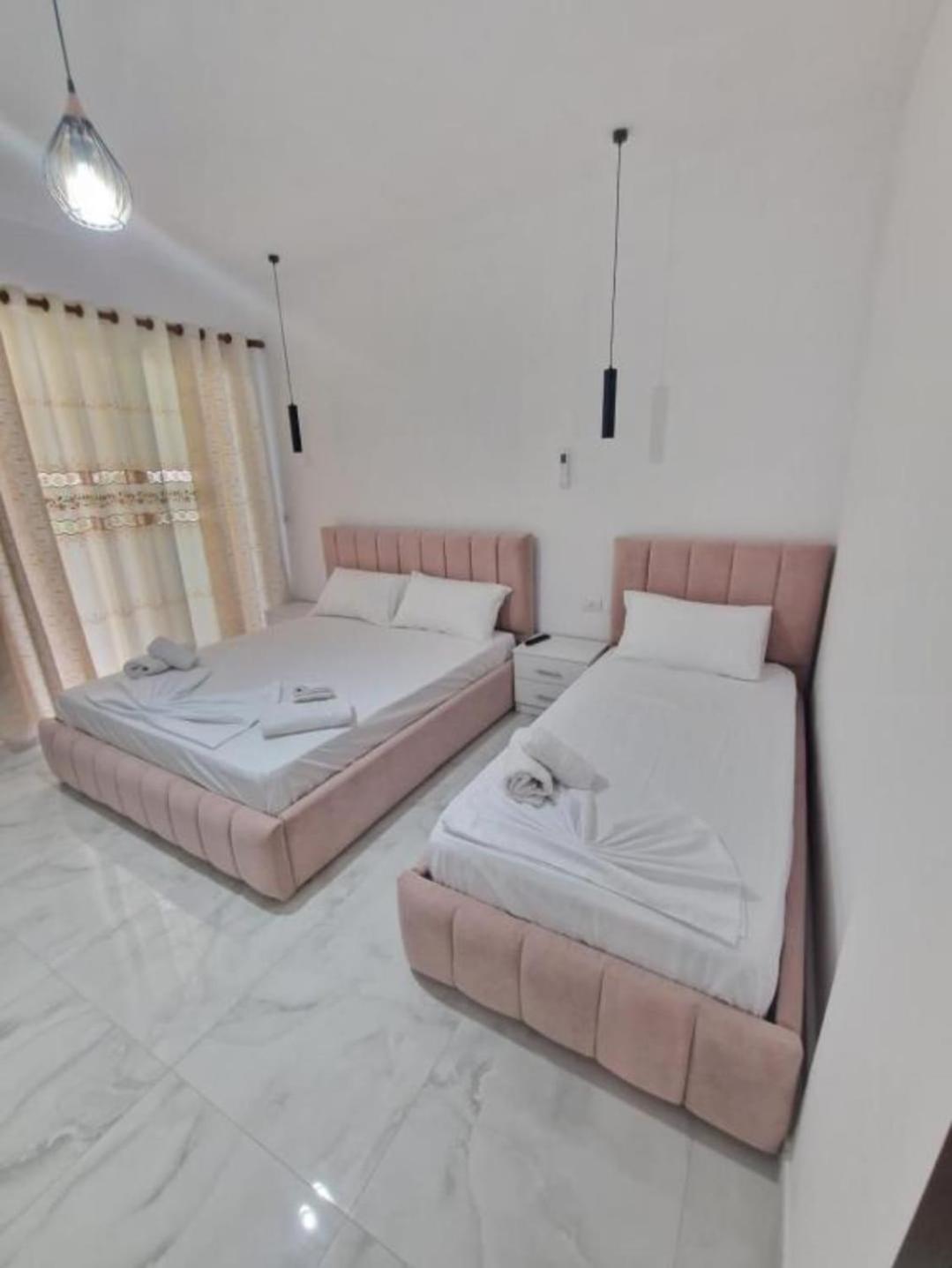 Blue Hotel Ksamil Ngoại thất bức ảnh